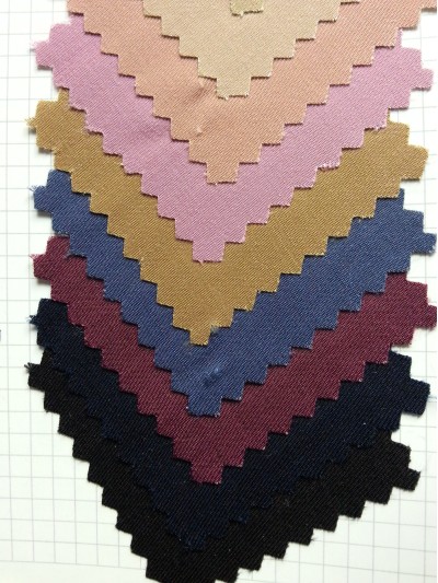 YUEFEG 時裝面料 43%T 57%R 150CM YF368# 細節-1